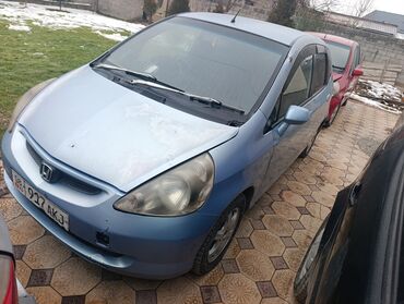 Honda: Honda Fit: 2002 г., 1.3 л, Вариатор, Бензин, Хэтчбэк — 6