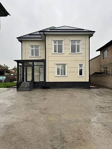 Продажа коттеджей и домов: 🏡 Срочная продажа 2-этажного дома в ж/м Ак-Орго, Бишкек! ✨ 177 м² | 5 — 9