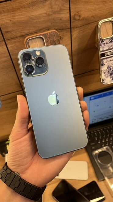 накладные наушники jbl: IPhone 13 Pro Max, Б/у, 256 ГБ, Sierra Blue, Защитное стекло, В рассрочку, 78 %