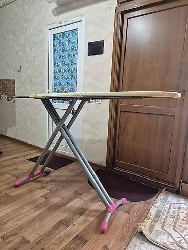 Ütüləmə lövhələri: Elektrik rozetkalı ütü masasının satışı - Geniş və uzun ütüləmə — 4