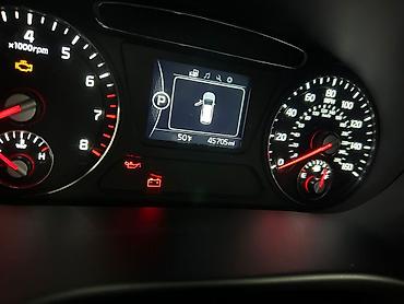 Kia: Salam.Masin ideal vəziyyətdədir.Bezkrasqadir.Dəyisən detali — 3