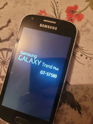 samsung galaxy trend plus: Samsung Star 3, bоја - Tamnoplava