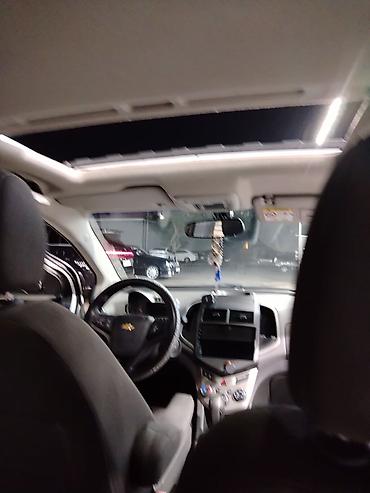 chevralet aveo: Chevrolet Aveo Sedan – ağ rəng Heç bir problemi yoxdu.Abs, lyuk, park — 6