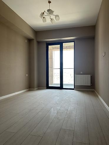 Kirayə mənzillər: Mayak residencdə 3 otaqlı mənzil kirayə verilir Mənzildə yaşayış — 3