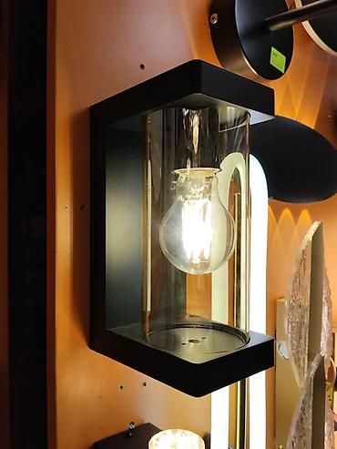 smart light: Настенный уличный светильник в современном стиле. - Корпус — 2
