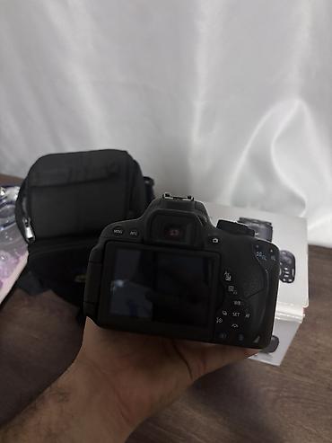 canon 650d: Canon EOS 650D DSLR – EF‑S 18-55mm III Kit - Sensor: 18.0 MP APS‑C — 3