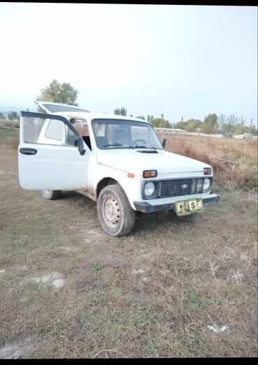 ВАЗ (ЛАДА): ВАЗ (ЛАДА) 4x4 Нива: 1978 г., 1.6 л, Механика, Бензин