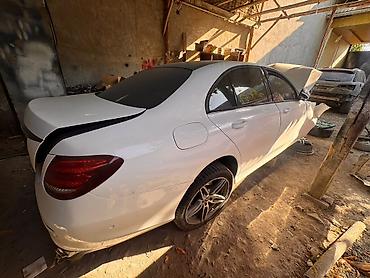 ls 400: Mercedes-Benz E- (W213) 2017г бензин 
Продается целиком — 9
