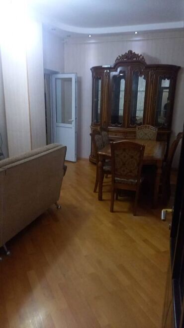 Uzunmüddətli kirayə mənzillər: 9 mkr,Tərlan şadlıq evinin yanı,Araz marketin binasında,18 — 9