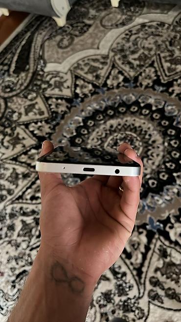 turbo az telefonlar: Poco C71, rəng - Gümüşü, Sensor — 4