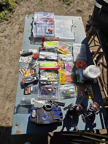 Удочки и спиннинги: Полный набор для рыбалки Состав комплекта: - 2 телескопических — 11