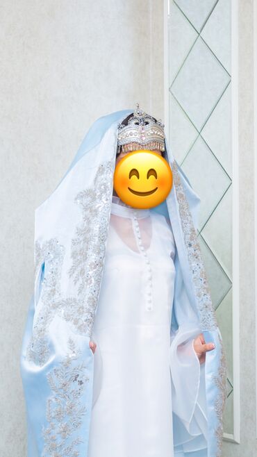 свадебные платья продажа: ПРОДАЮ!!! Национальный наряд: Платье белое с валанамм подклад накидка