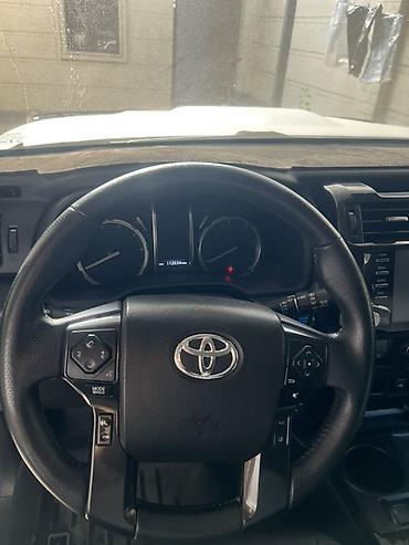 off roud: Toyota 4Runner: 2019 г., 4 л, Автомат, Бензин, Внедорожник — 5