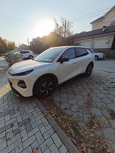 maxus g50: JMEV : 2026 г., Электромобиль, Кроссовер — 1