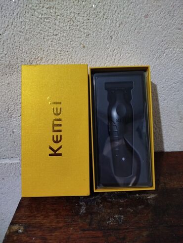 tikiş maşın ustası: Saç qırxan maşın, Kemei