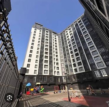 3 комнаты, 83 м², ул. Матросова Элитка, 12 этаж, ПСО (под самоотделку)