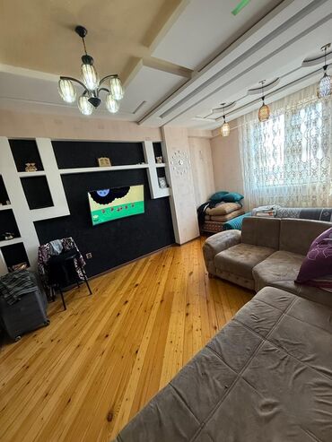 Sifarişlə qonaq dəstləri: Satılır: mənzilin geniş zalı və dəhlizi üçün nəzərdə tutulmuş daxili — 27