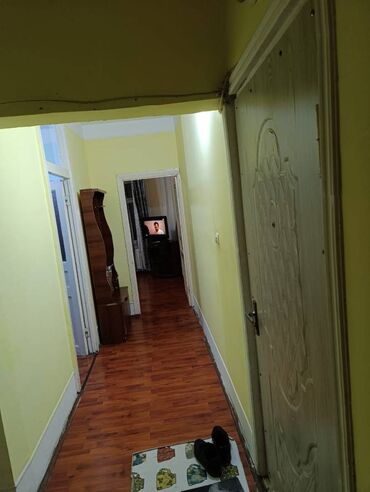 Uzunmüddətli kirayə mənzillər: Binəqədi rayonu,9 cu mikrorayonda,pajarninin yanında,9 mərtəbənin,6-cı -da lalafo.az — 12 Uzunmüddətli kirayə mənzillər: Binəqədi rayonu,9 cu mikrorayonda,pajarninin yanında,9 mərtəbənin,6-cı — 12