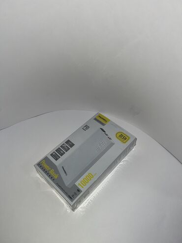 Внешние аккумуляторы: Повербанк 10.000w 25.5w От компании Pavarel очень хорошем состоянии