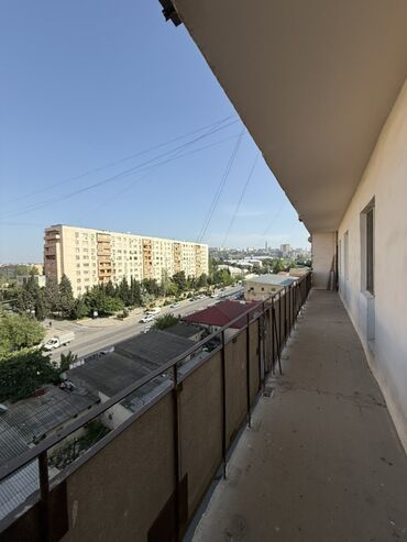 Yeni tikili: Qaraçuxur qəs., 2 otaqlı, Yeni tikili, m. Neftçilər, 105 kv. m