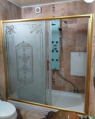 Duş kabinaları, arakəsmələr: Üstü qapalı kabina -da lalafo.az — 8 Duş kabinaları, arakəsmələr: Üstü qapalı kabina — 8
