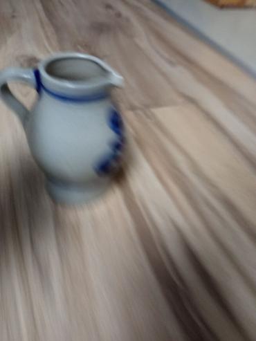 Ostalo posuđe: Keramički bokal sa ručkom i izljevom za sipanje - Materijal — 3