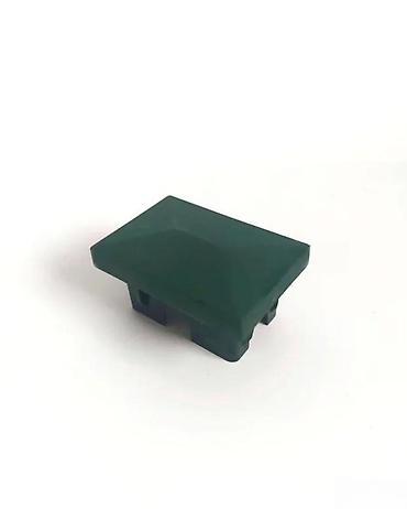 Proizvodi od rolovanog metala, metalni kanali: 🔲 POKLOPCI I POKRIVNE KAPE Za stubove panelne ograde 📍 Fence System — 1