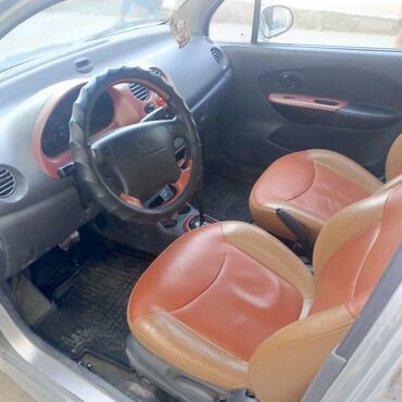обмен машинами с доплатой: Daewoo Matiz: 2004 г., 0.8 л, Вариатор, Бензин, Хэтчбэк