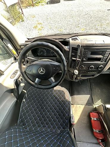 шторы для спринтера: Mercedes-Benz Спринтер: 2014 г., 2.2 л, Автомат, Дизель, Бус — 8