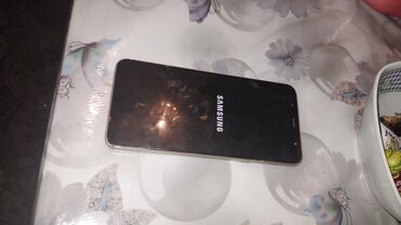 телефон ош айфон: Samsung Galaxy J8, Б/у, 64 ГБ, цвет - Бежевый, 1 SIM, 2 SIM