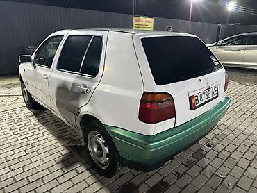 кхан пикап: Volkswagen Golf: 1992 г., 1.8 л, Механика, Бензин, Хэтчбэк — 4