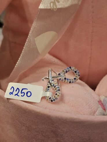 Minđuše: Srebrni nakit – više modela - Srebrne minđuše sa prozirnim cirkonima na lalafo.rs — 38 Minđuše: Srebrni nakit – više modela - Srebrne minđuše sa prozirnim cirkonima — 38