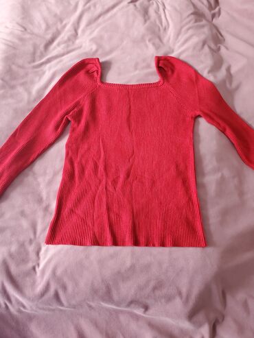 красная блузка: Блузка, Однотонный