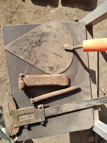 Другие автозапчасти: Набор бит: - Набор длинных и коротких торцевых бит в металлическом — 25