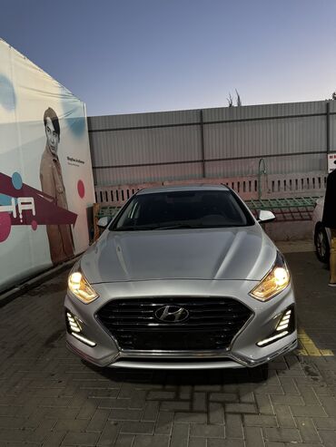 Hyundai: Hyundai Sonata: 2019 г., 2 л, Автомат, Газ, Седан