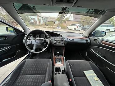 продам авто бишкек: Honda Accord: 2001 г., 1.8 л, Автомат, Бензин, Хэтчбэк — 8