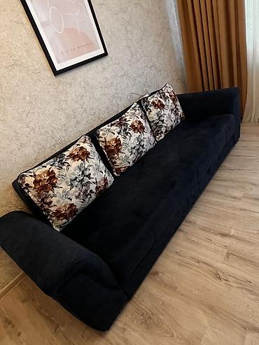 Xamelion tund rengli divar 3"4oturacqli baliwlarida ustunde verilir lalafo.az -da Xamelion tund rengli divar 3"4oturacqli baliwlarida ustunde verilir