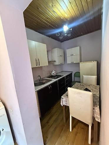 studio menziller: Bileceride memmedogulları servisin arxasında 1 otaqlı menzil kiraye — 4