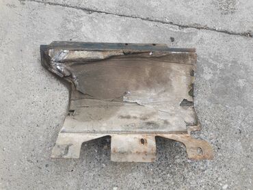 Auto delovi: Zastitni lim motora i mosta Lada 21214i Niva. Polovno, ocuvano — 6