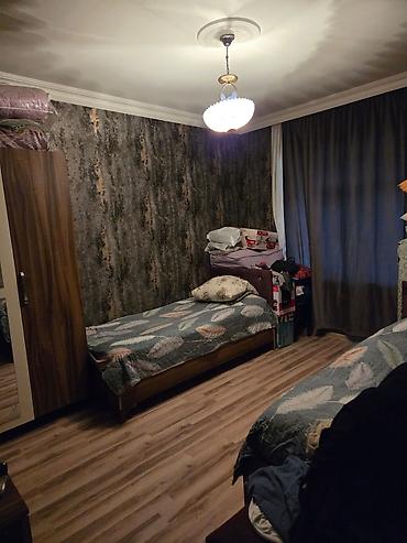 bakida hovuzlu evler: 2 otaqlı mənzil – zövqlə təmir olunmuş, işıqlı və rahat plan Ümumi — 4