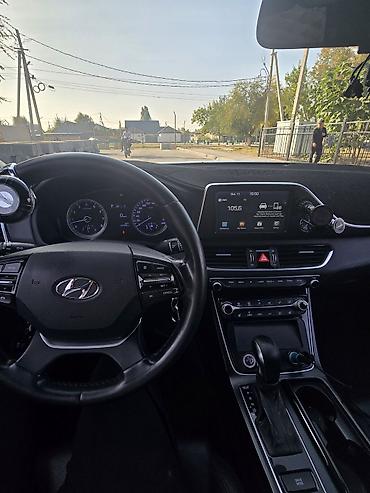 gra: Hyundai Grandeur: 2019 г., 3 л, Автомат, Газ, Седан — 8