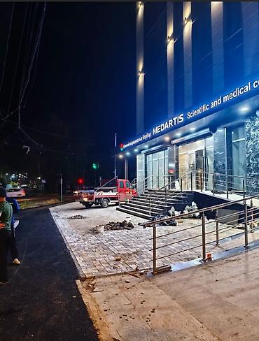 Кладка: Укладка асфальта Гарантия, Бесплатная консультация, Монтаж Больше 6 лет опыта — 10