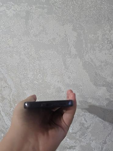 смартфоны oneplus: Обмен есть Смартфон с тройной основной камерой и светодиодной — 3