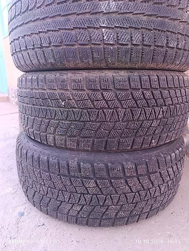 Зимние автошины, комплект 6 шт.
215-55-17