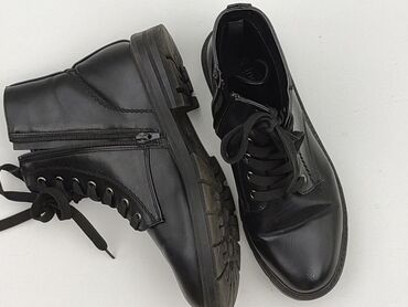 ccc buty na koturnie 2017: Ankle boots for women, size 38, condition - Very good