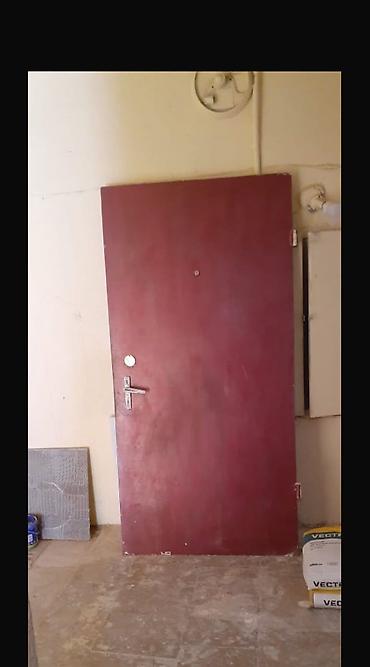 Seyf qapi 196/96sm
110azn qiymet sondur
6ci mkr 6277 leli