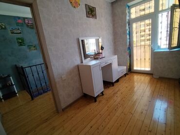 Həyət evləri və villaların satışı: 3 otaqlı, 77 kv. m, Kredit yoxdur, Yeni təmirli — 24