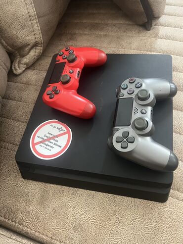Aş qazanı: Ps4 1 trebayt yaddaş 15 oyun 2 pult real alıcıya endirim olacaq ideal