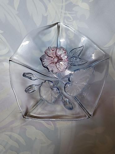 Činije: Bombonijera nova Mikasa Nemacka 80te.god. Bombonijera perfektan — 2