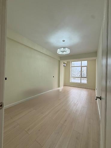 срочно гарит: 1 комната, 50 м², Элитка, 3 этаж, Евроремонт — 6
